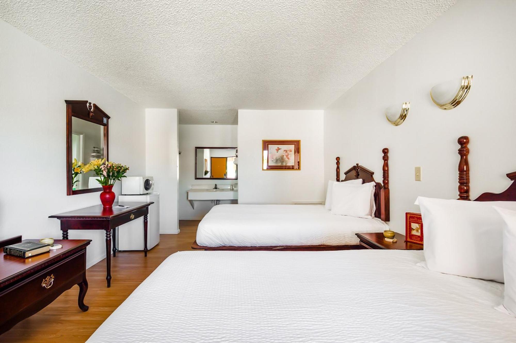 Oyo Hotel Groesbeck Bagian luar foto